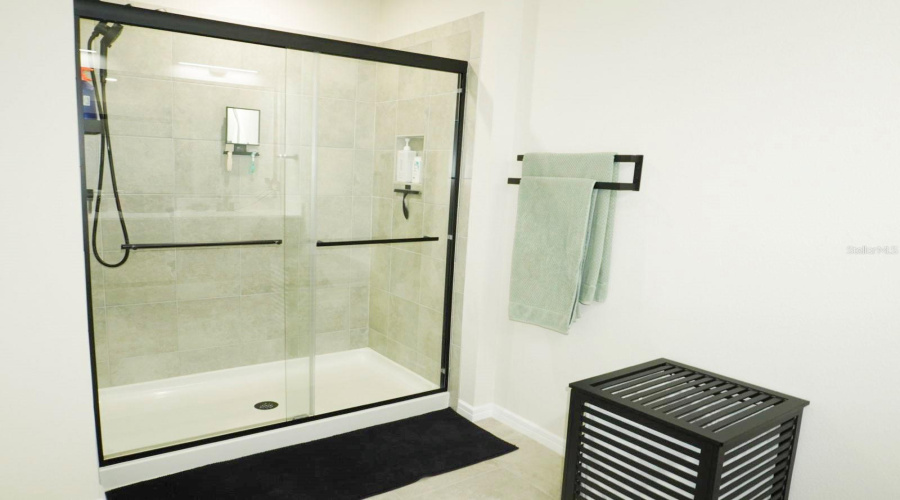 DAVENPORT, Florida 33896, 3 Bedrooms Bedrooms, ,2 BathroomsBathrooms,Residential,For Sale,DELIGHTFUL,0,MFRTB8535967