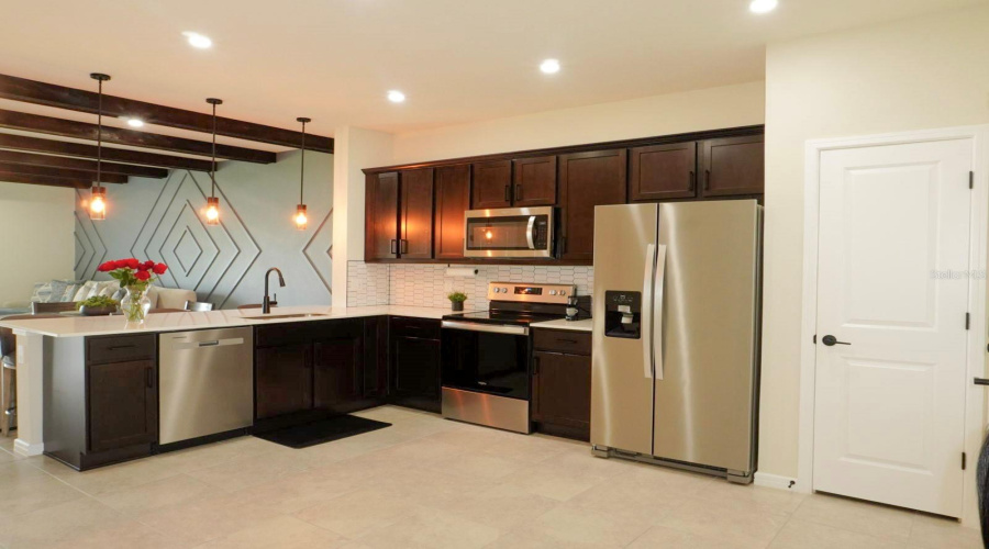 DAVENPORT, Florida 33896, 3 Bedrooms Bedrooms, ,2 BathroomsBathrooms,Residential,For Sale,DELIGHTFUL,0,MFRTB8535967