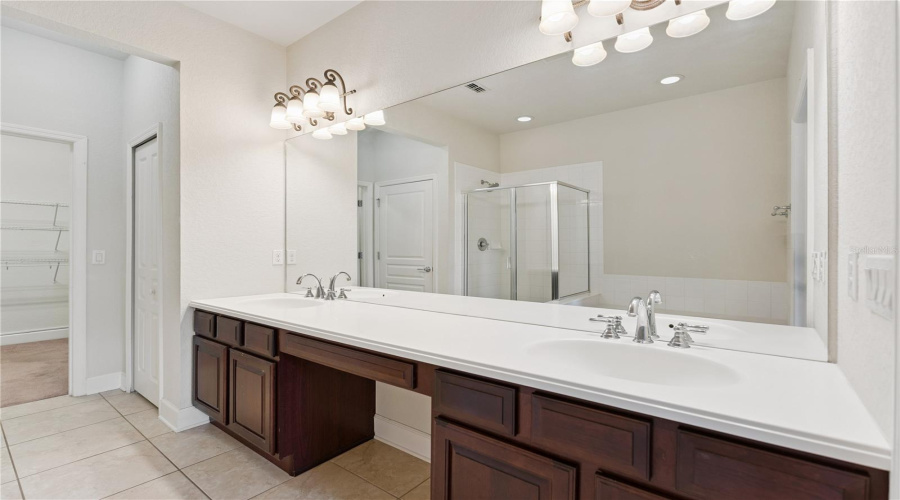 DAVENPORT, Florida 33896, 3 Bedrooms Bedrooms, ,2 BathroomsBathrooms,Residential,For Sale,MILLEDGE,0,MFRO6431689