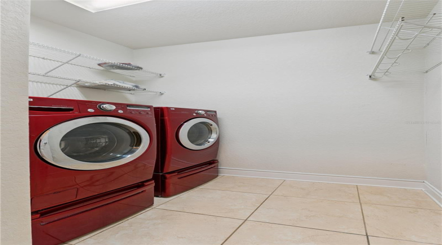 DAVENPORT, Florida 33896, 3 Bedrooms Bedrooms, ,2 BathroomsBathrooms,Residential,For Sale,MILLEDGE,0,MFRO6431689