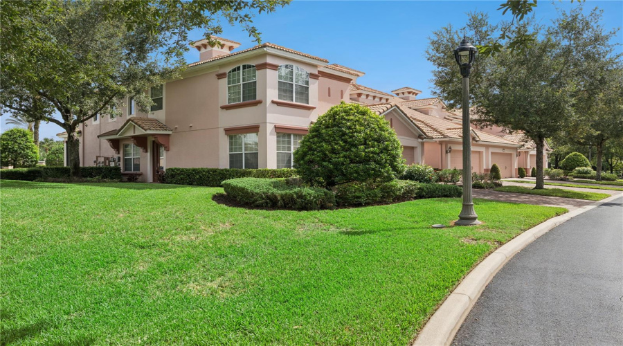 DAVENPORT, Florida 33896, 3 Bedrooms Bedrooms, ,2 BathroomsBathrooms,Residential,For Sale,MILLEDGE,0,MFRO6431689