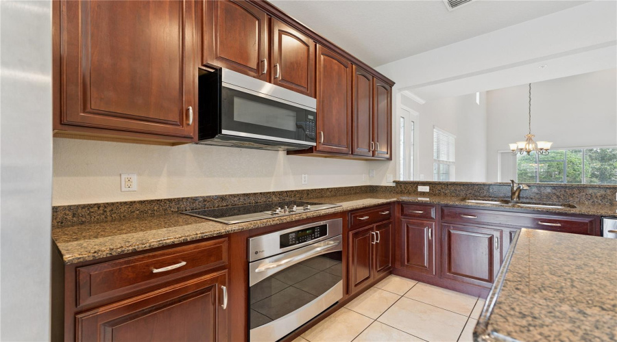 DAVENPORT, Florida 33896, 3 Bedrooms Bedrooms, ,2 BathroomsBathrooms,Residential,For Sale,MILLEDGE,0,MFRO6431689