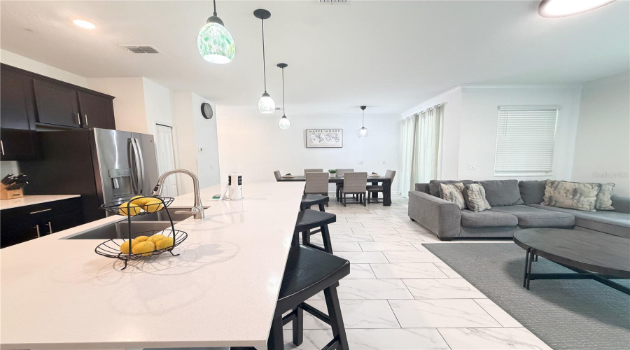 KISSIMMEE, Florida 34746, 4 Bedrooms Bedrooms, ,3 BathroomsBathrooms,Residential,For Sale,PARAGRAPH,0,MFRO6432816