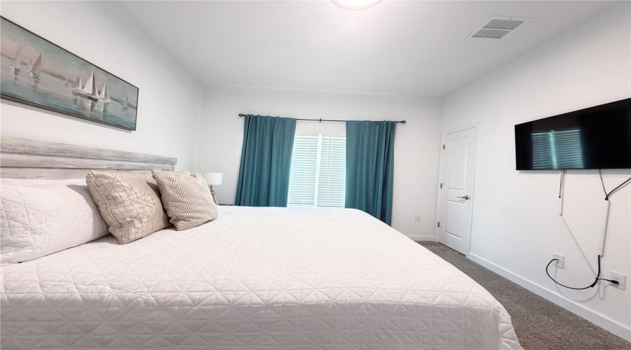 KISSIMMEE, Florida 34746, 4 Bedrooms Bedrooms, ,3 BathroomsBathrooms,Residential,For Sale,PARAGRAPH,0,MFRO6432816