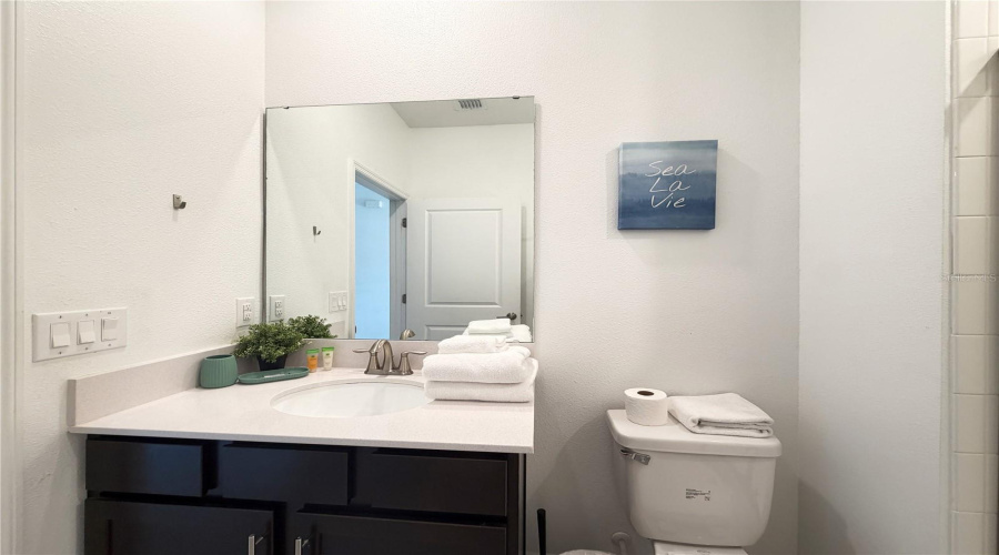 KISSIMMEE, Florida 34746, 4 Bedrooms Bedrooms, ,3 BathroomsBathrooms,Residential,For Sale,PARAGRAPH,0,MFRO6432816