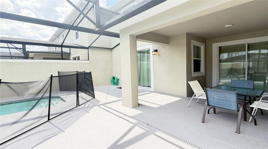 KISSIMMEE, Florida 34746, 4 Bedrooms Bedrooms, ,3 BathroomsBathrooms,Residential,For Sale,PARAGRAPH,0,MFRO6432816