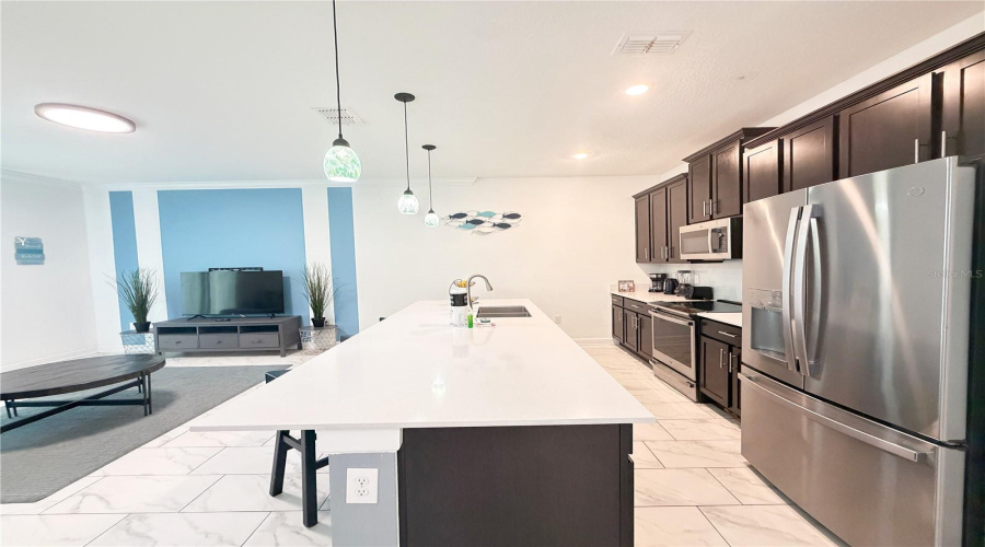 KISSIMMEE, Florida 34746, 4 Bedrooms Bedrooms, ,3 BathroomsBathrooms,Residential,For Sale,PARAGRAPH,0,MFRO6432816