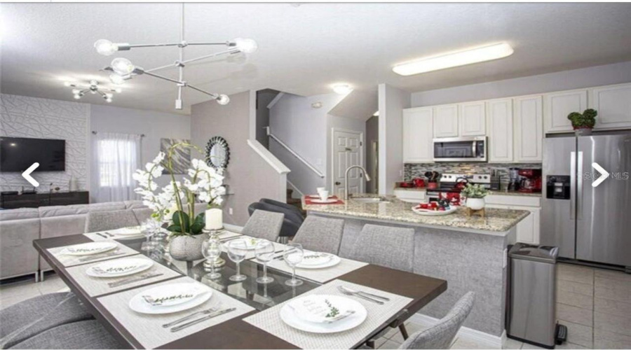 KISSIMMEE, Florida 34746, 4 Bedrooms Bedrooms, ,3 BathroomsBathrooms,Residential,For Sale,LAS FUENTES,0,MFRO6432586