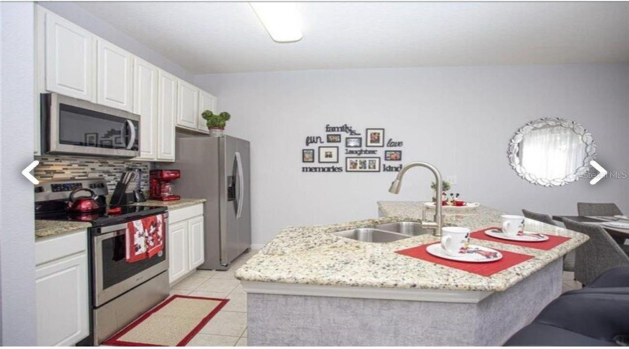 KISSIMMEE, Florida 34746, 4 Bedrooms Bedrooms, ,3 BathroomsBathrooms,Residential,For Sale,LAS FUENTES,0,MFRO6432586