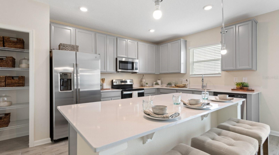 KISSIMMEE, Florida 34746, 4 Bedrooms Bedrooms, ,2 BathroomsBathrooms,Residential,For Sale,WORCHESTER,0,MFRO6432673