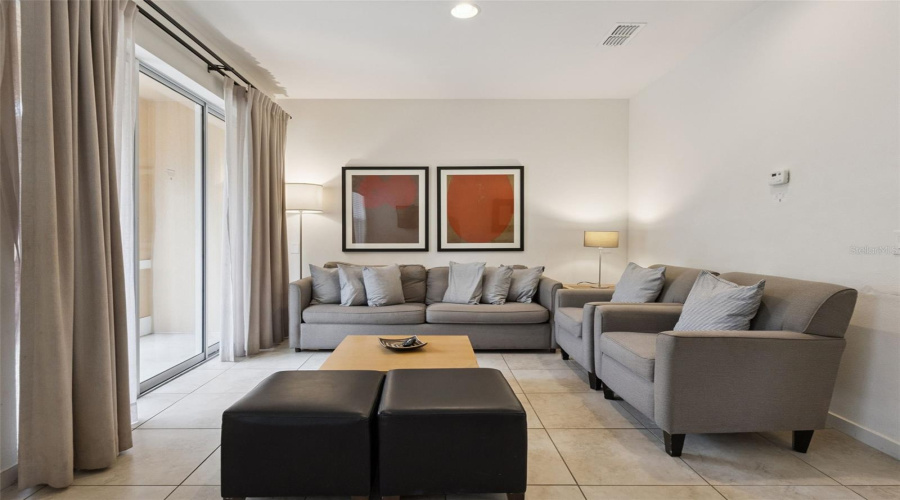 KISSIMMEE, Florida 34746, 2 Bedrooms Bedrooms, ,2 BathroomsBathrooms,Residential,For Sale,COUPE,0,MFRO6432726