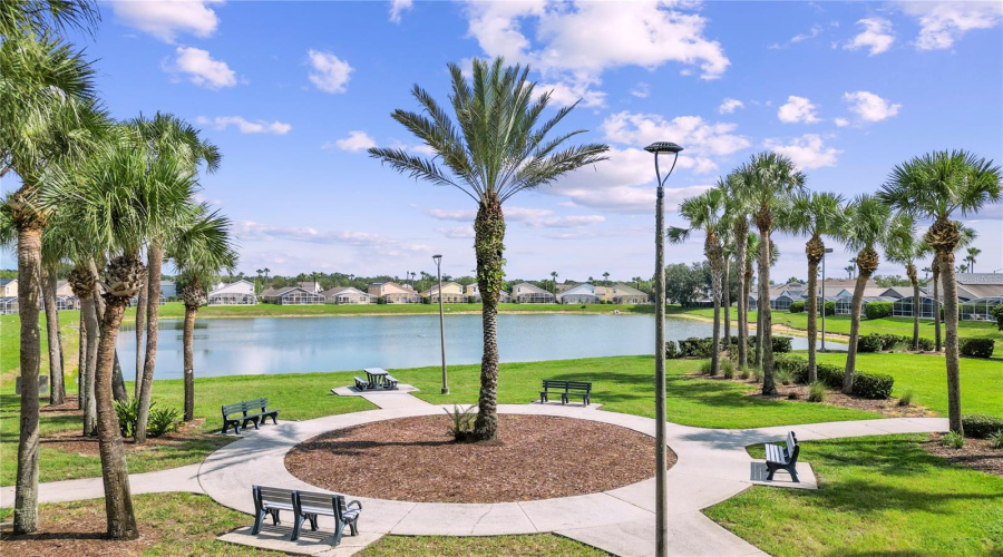 DAVENPORT, Florida 33897, 6 Bedrooms Bedrooms, ,4 BathroomsBathrooms,Residential,For Sale,NAZHA,0,MFRO6432646
