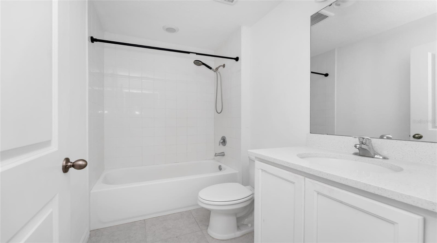 DAVENPORT, Florida 33896, 3 Bedrooms Bedrooms, ,2 BathroomsBathrooms,Residential,For Sale,DISCOVERY,0,MFRO6432840