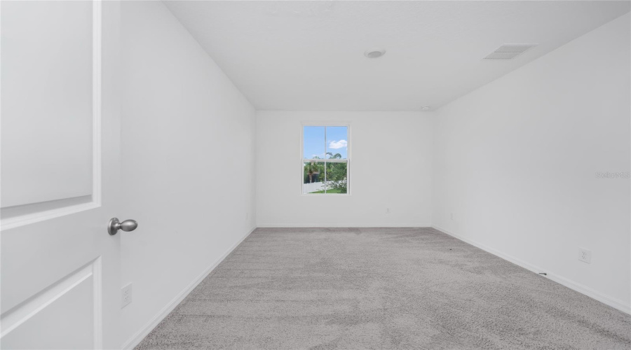 DAVENPORT, Florida 33896, 3 Bedrooms Bedrooms, ,2 BathroomsBathrooms,Residential,For Sale,DISCOVERY,0,MFRO6432840