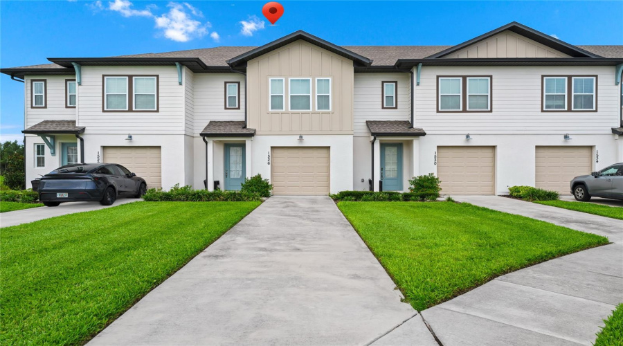 DAVENPORT, Florida 33896, 3 Bedrooms Bedrooms, ,2 BathroomsBathrooms,Residential,For Sale,DISCOVERY,0,MFRO6432840