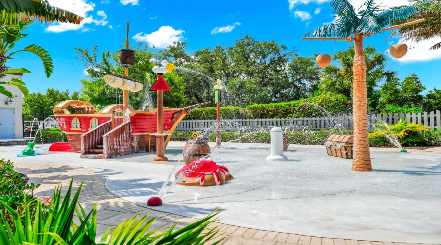 DAVENPORT, Florida 33896, 3 Bedrooms Bedrooms, ,2 BathroomsBathrooms,Residential,For Sale,DISCOVERY,0,MFRO6432840