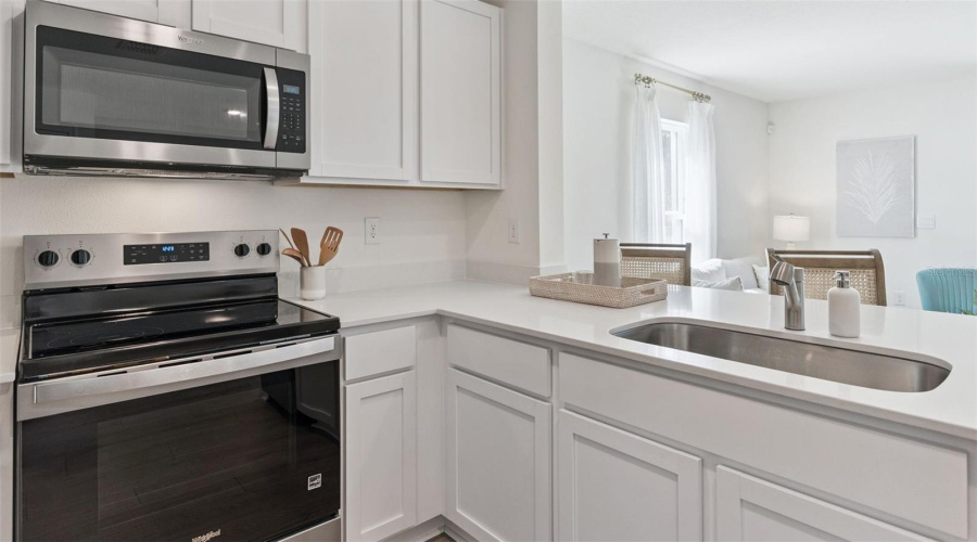 KISSIMMEE, Florida 34746, 3 Bedrooms Bedrooms, ,2 BathroomsBathrooms,Residential,For Sale,BRYANT,0,MFRO6432909