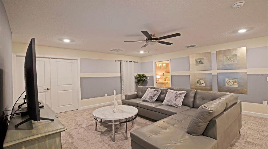 KISSIMMEE, Florida 34746, 9 Bedrooms Bedrooms, ,5 BathroomsBathrooms,Residential,For Sale,BOOKMARK,0,MFRT3543495