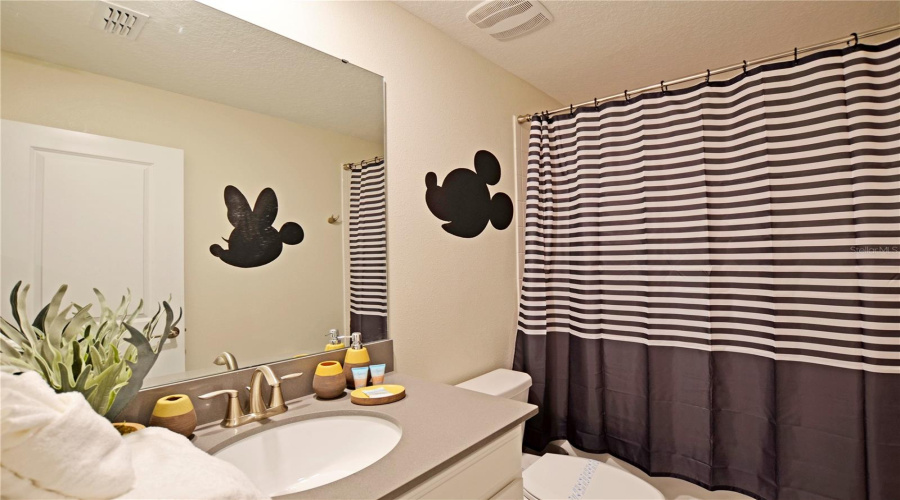 KISSIMMEE, Florida 34746, 9 Bedrooms Bedrooms, ,5 BathroomsBathrooms,Residential,For Sale,BOOKMARK,0,MFRT3543495