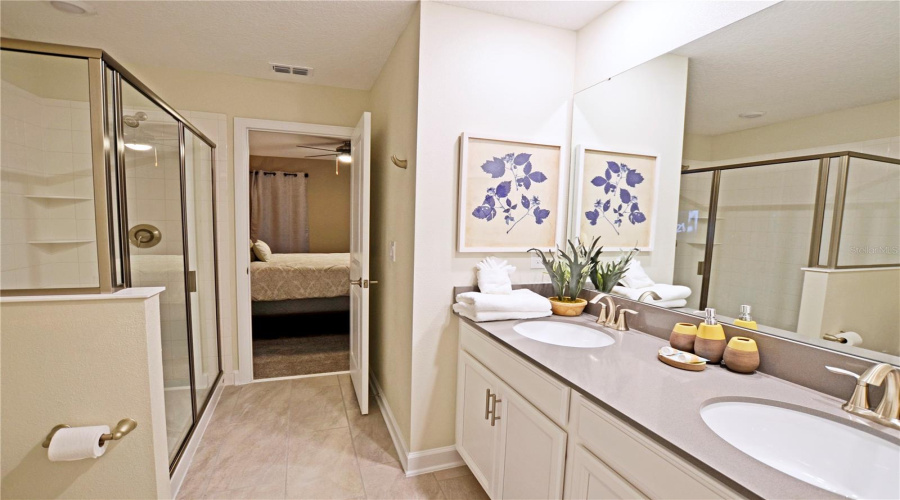 KISSIMMEE, Florida 34746, 9 Bedrooms Bedrooms, ,5 BathroomsBathrooms,Residential,For Sale,BOOKMARK,0,MFRT3543495