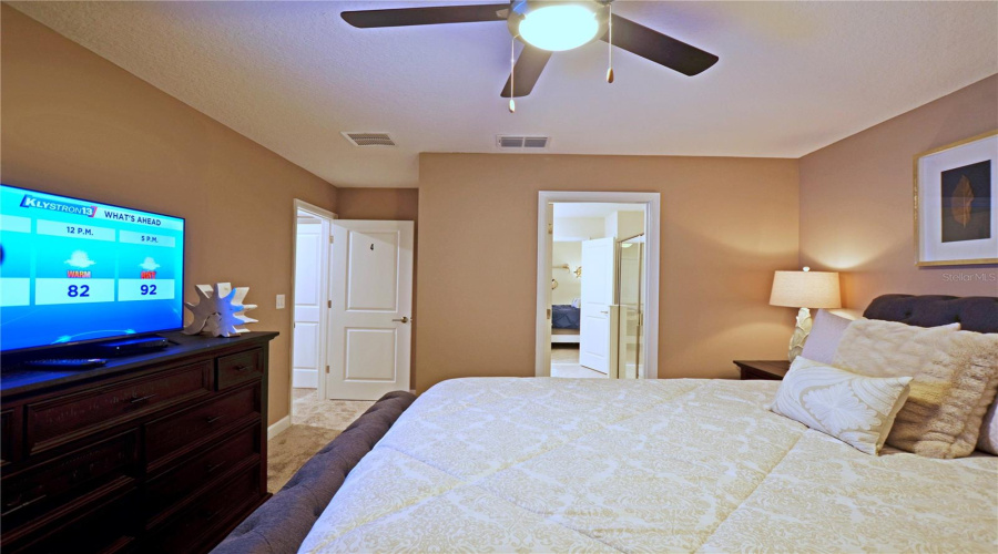 KISSIMMEE, Florida 34746, 9 Bedrooms Bedrooms, ,5 BathroomsBathrooms,Residential,For Sale,BOOKMARK,0,MFRT3543495