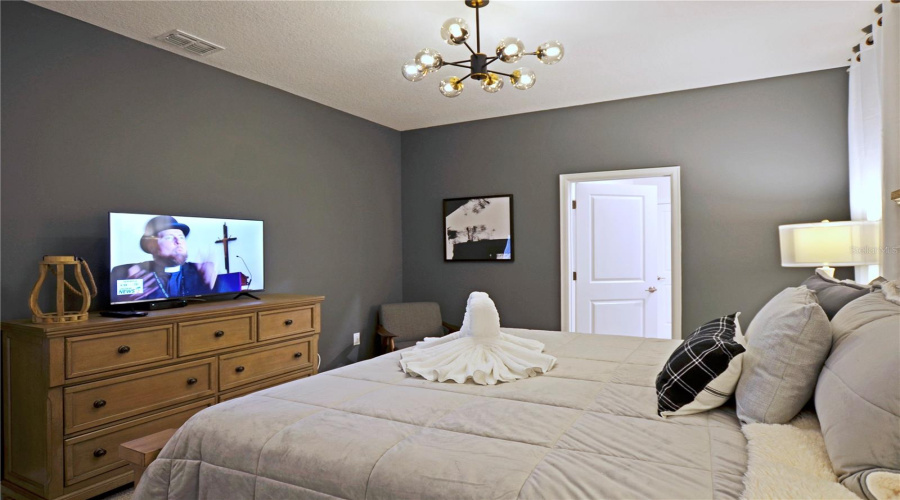 KISSIMMEE, Florida 34746, 9 Bedrooms Bedrooms, ,5 BathroomsBathrooms,Residential,For Sale,BOOKMARK,0,MFRT3543495