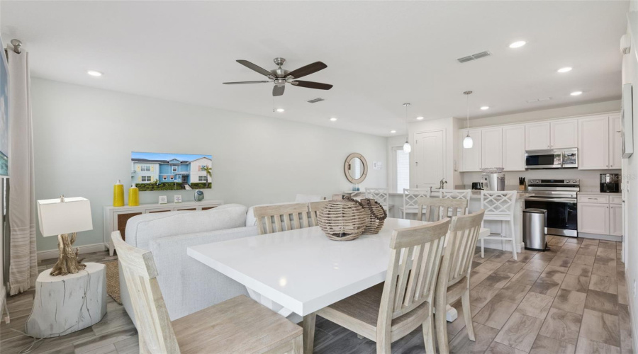 KISSIMMEE, Florida 34747, 2 Bedrooms Bedrooms, ,2 BathroomsBathrooms,Residential,For Sale,SURF,0,MFRS5155480
