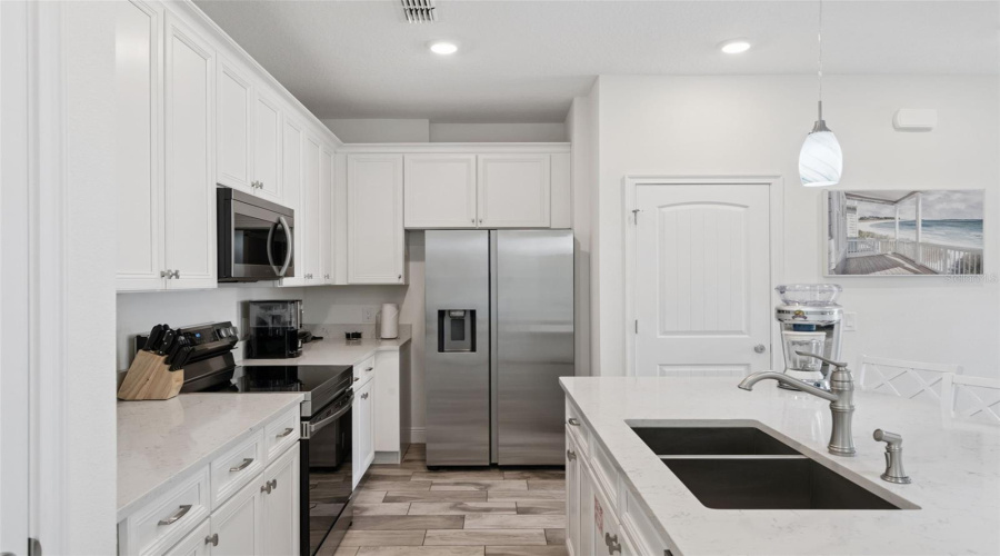 KISSIMMEE, Florida 34747, 2 Bedrooms Bedrooms, ,2 BathroomsBathrooms,Residential,For Sale,SURF,0,MFRS5155480