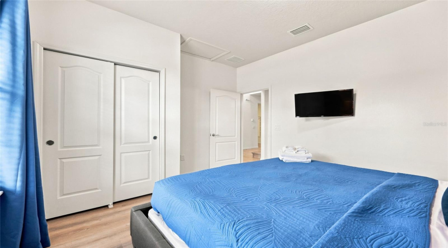 KISSIMMEE, Florida 34747, 8 Bedrooms Bedrooms, ,6 BathroomsBathrooms,Residential,For Sale,LIMA,0,MFRO6431809