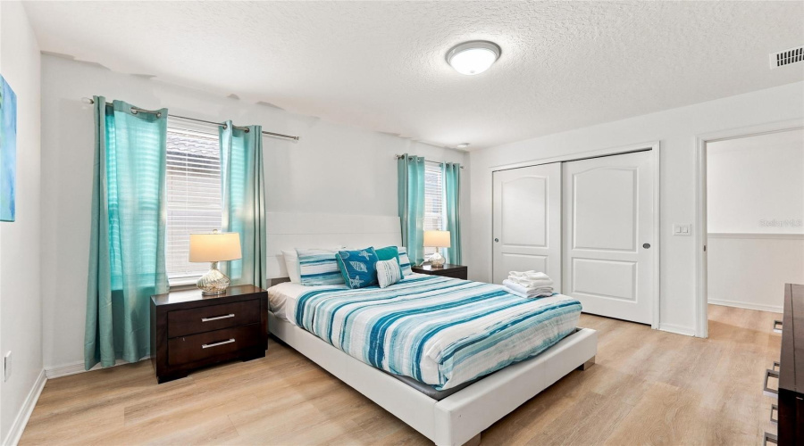 KISSIMMEE, Florida 34747, 8 Bedrooms Bedrooms, ,6 BathroomsBathrooms,Residential,For Sale,LIMA,0,MFRO6431809