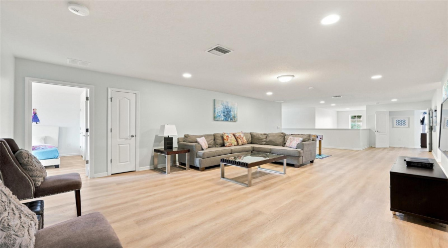 KISSIMMEE, Florida 34747, 8 Bedrooms Bedrooms, ,6 BathroomsBathrooms,Residential,For Sale,LIMA,0,MFRO6431809