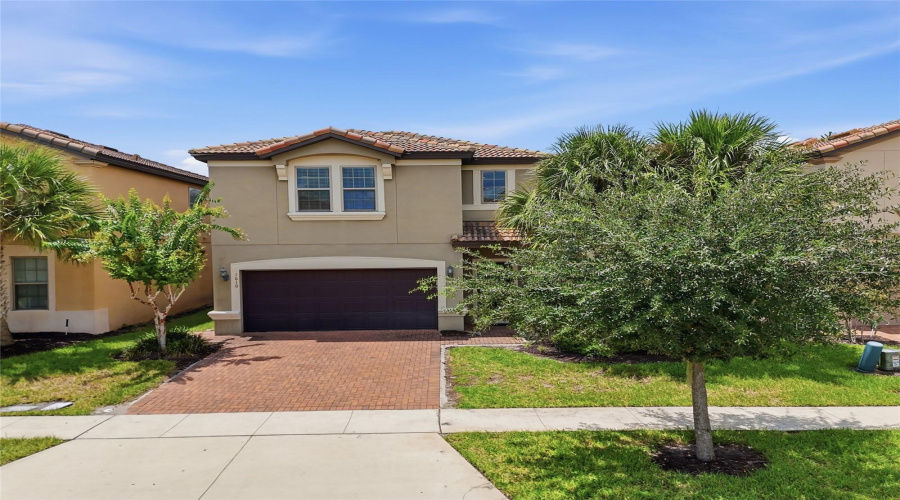 KISSIMMEE, Florida 34747, 8 Bedrooms Bedrooms, ,6 BathroomsBathrooms,Residential,For Sale,LIMA,0,MFRO6431809