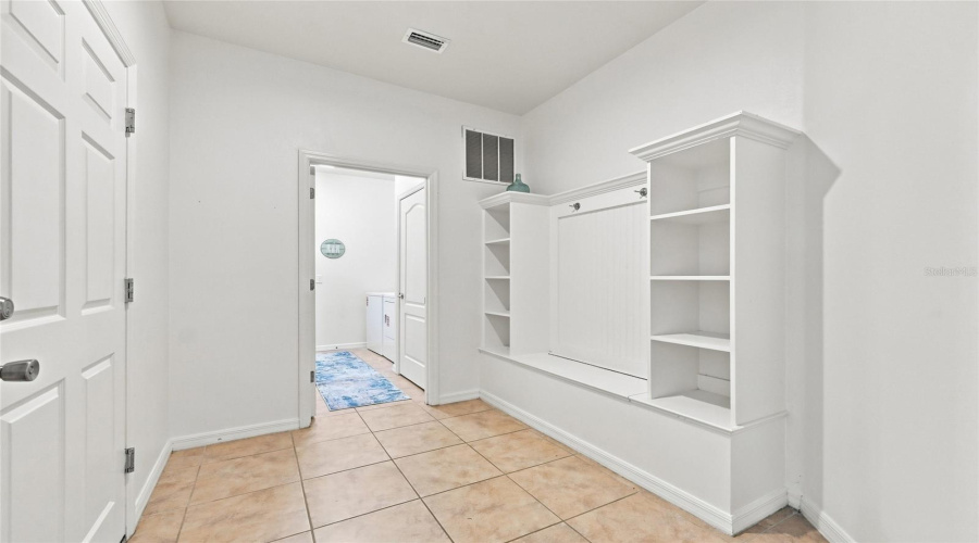 KISSIMMEE, Florida 34747, 8 Bedrooms Bedrooms, ,6 BathroomsBathrooms,Residential,For Sale,LIMA,0,MFRO6431809