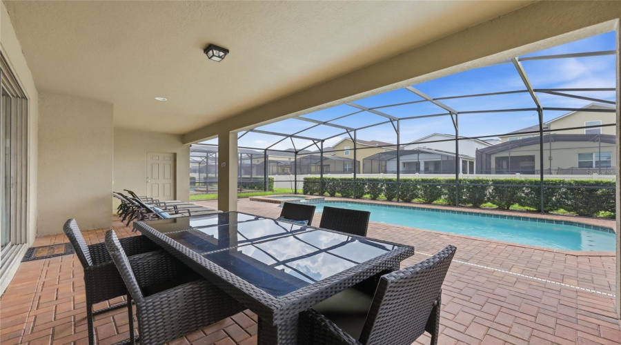 KISSIMMEE, Florida 34747, 8 Bedrooms Bedrooms, ,6 BathroomsBathrooms,Residential,For Sale,LIMA,0,MFRO6431809