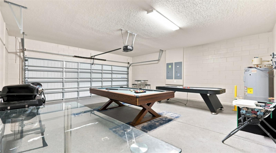 KISSIMMEE, Florida 34747, 8 Bedrooms Bedrooms, ,6 BathroomsBathrooms,Residential,For Sale,LIMA,0,MFRO6431809