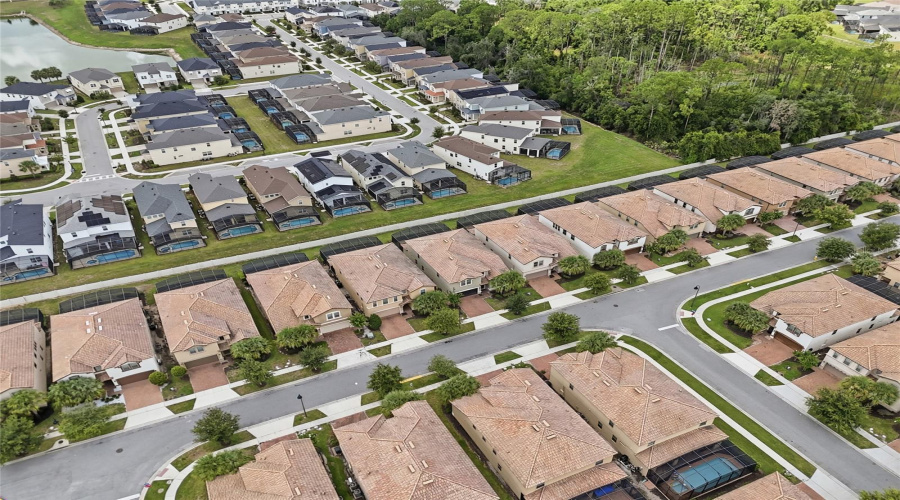 KISSIMMEE, Florida 34747, 8 Bedrooms Bedrooms, ,6 BathroomsBathrooms,Residential,For Sale,LIMA,0,MFRO6431809