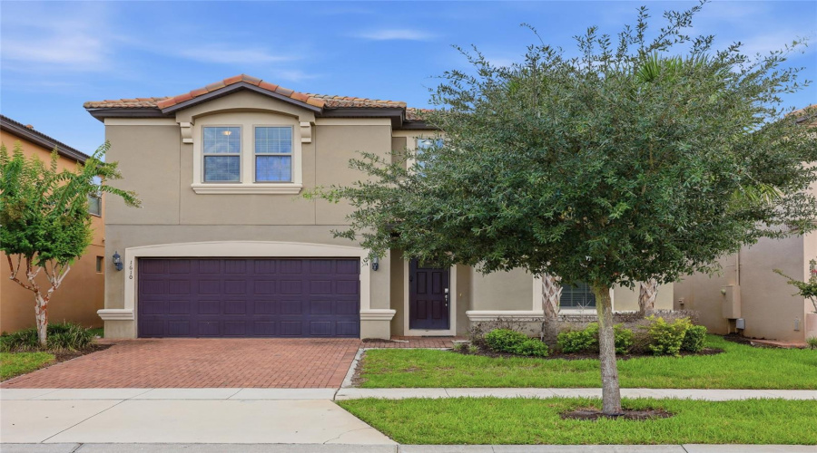 KISSIMMEE, Florida 34747, 8 Bedrooms Bedrooms, ,6 BathroomsBathrooms,Residential,For Sale,LIMA,0,MFRO6431809