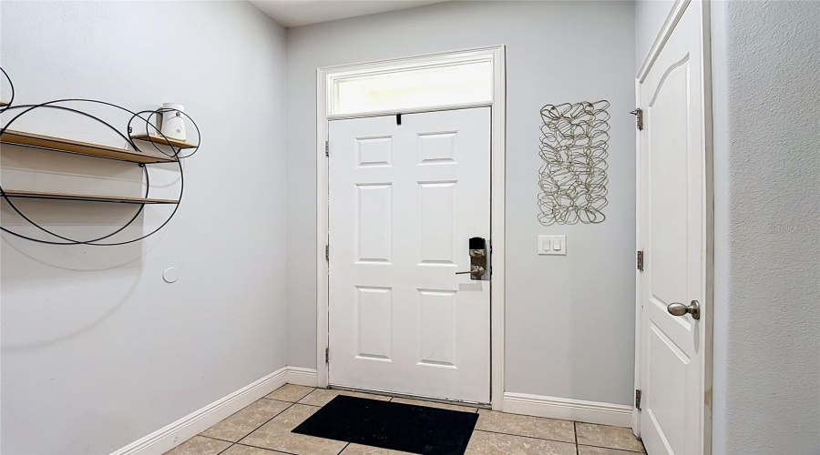 DAVENPORT, Florida 33896, 3 Bedrooms Bedrooms, ,2 BathroomsBathrooms,Residential,For Sale,ROSEVILLE,0,MFRTB8531882