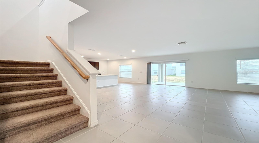 DAVENPORT, Florida 33897, 5 Bedrooms Bedrooms, ,3 BathroomsBathrooms,Residential,For Sale,COSTA BLANCA WAY,0,MFRO6432926