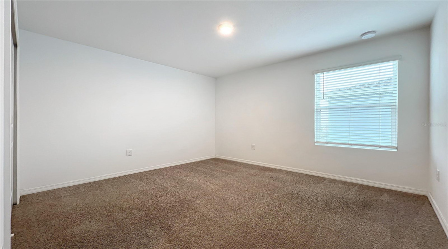 DAVENPORT, Florida 33897, 5 Bedrooms Bedrooms, ,3 BathroomsBathrooms,Residential,For Sale,COSTA BLANCA WAY,0,MFRO6432926