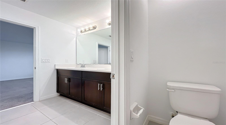 DAVENPORT, Florida 33897, 5 Bedrooms Bedrooms, ,3 BathroomsBathrooms,Residential,For Sale,COSTA BLANCA WAY,0,MFRO6432926