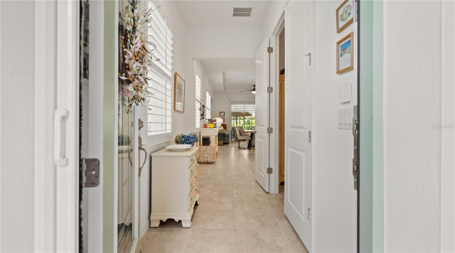 KISSIMMEE, Florida 34747, 2 Bedrooms Bedrooms, ,2 BathroomsBathrooms,Residential,For Sale,FLORA PASS,0,MFRO6432911