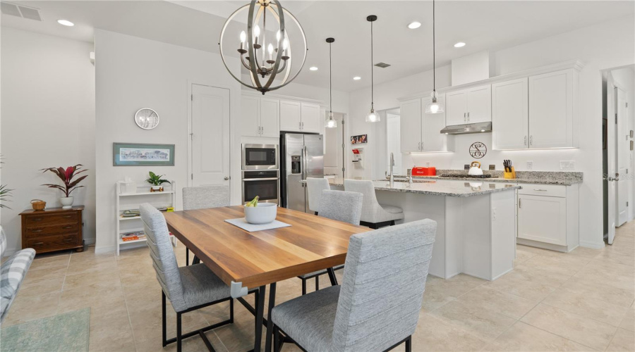 KISSIMMEE, Florida 34747, 2 Bedrooms Bedrooms, ,2 BathroomsBathrooms,Residential,For Sale,FLORA PASS,0,MFRO6432911