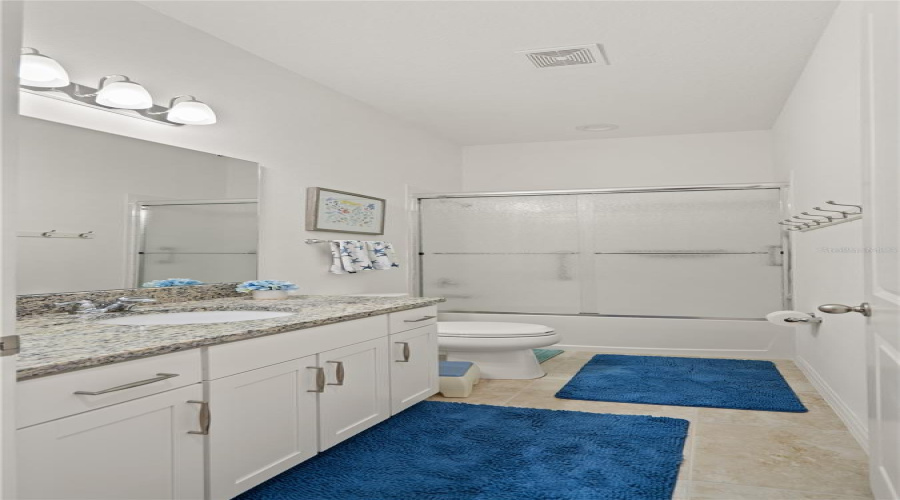 KISSIMMEE, Florida 34747, 2 Bedrooms Bedrooms, ,2 BathroomsBathrooms,Residential,For Sale,FLORA PASS,0,MFRO6432911