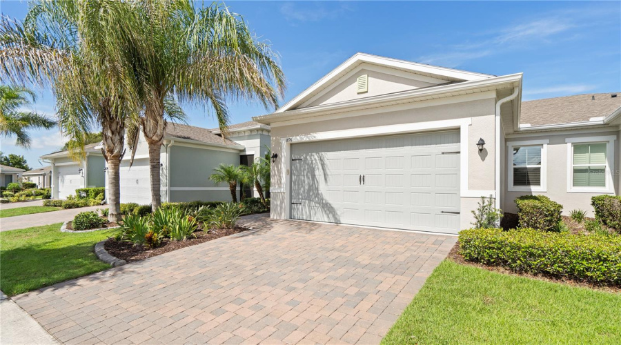 KISSIMMEE, Florida 34747, 2 Bedrooms Bedrooms, ,2 BathroomsBathrooms,Residential,For Sale,FLORA PASS,0,MFRO6432911