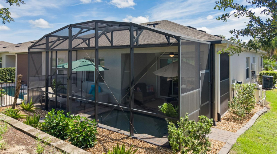 KISSIMMEE, Florida 34747, 2 Bedrooms Bedrooms, ,2 BathroomsBathrooms,Residential,For Sale,FLORA PASS,0,MFRO6432911