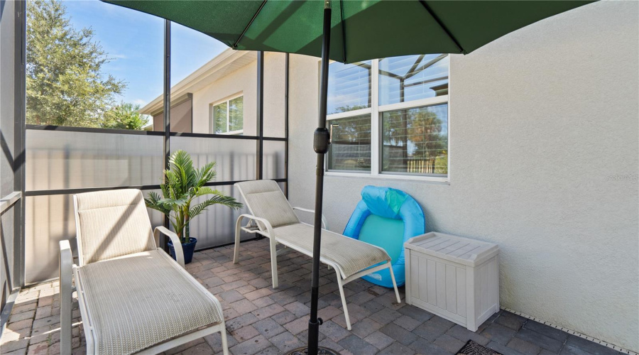 KISSIMMEE, Florida 34747, 2 Bedrooms Bedrooms, ,2 BathroomsBathrooms,Residential,For Sale,FLORA PASS,0,MFRO6432911