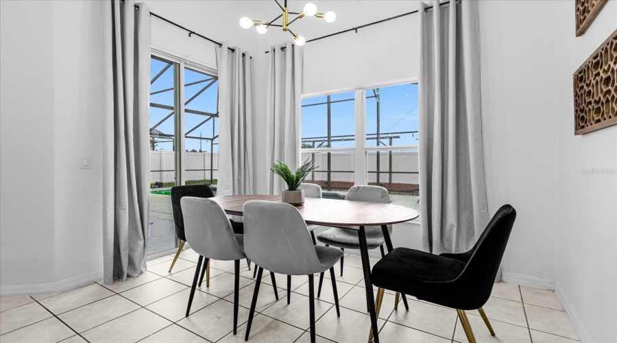 DAVENPORT, Florida 33897, 5 Bedrooms Bedrooms, ,3 BathroomsBathrooms,Residential,For Sale,CASSIA,0,MFRO6432979