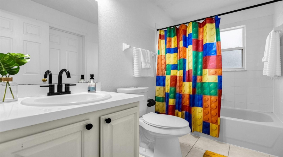 DAVENPORT, Florida 33897, 5 Bedrooms Bedrooms, ,3 BathroomsBathrooms,Residential,For Sale,CASSIA,0,MFRO6432979