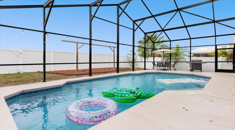 DAVENPORT, Florida 33897, 5 Bedrooms Bedrooms, ,3 BathroomsBathrooms,Residential,For Sale,CASSIA,0,MFRO6432979